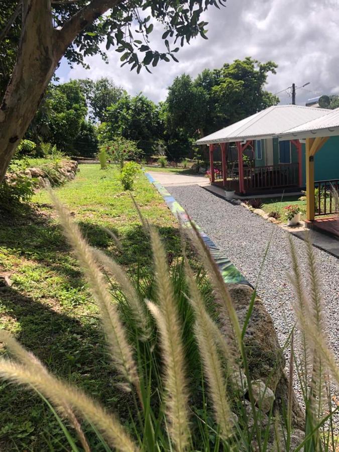 Jardin Des Anges-Bungalows Creoles Et Studio Le Moule Exterior foto